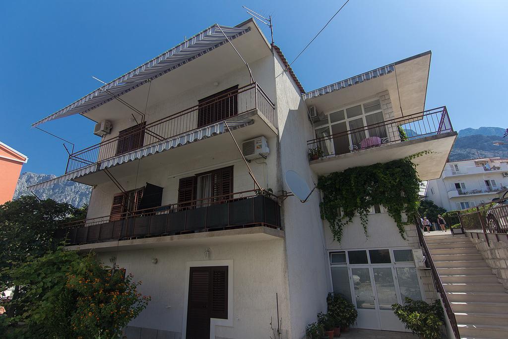 Guesthouse Josko Makarska Eksteriør bilde